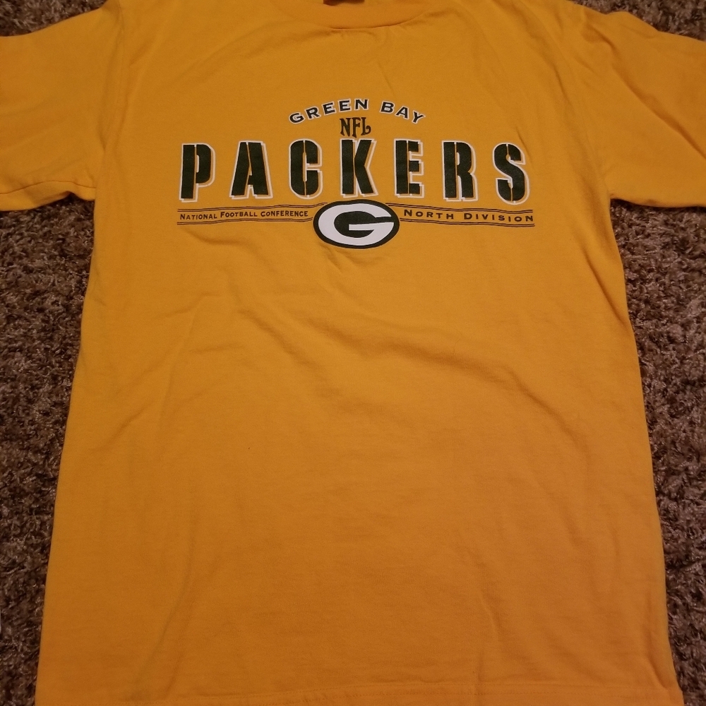 Green Bay Packer Shirt (yellow)